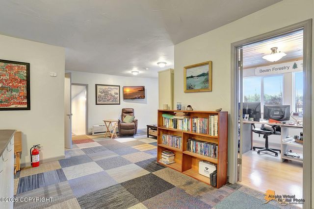 6235 N Wolverine Road, Palmer, AK 99645