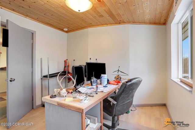 6235 N Wolverine Road, Palmer, AK 99645