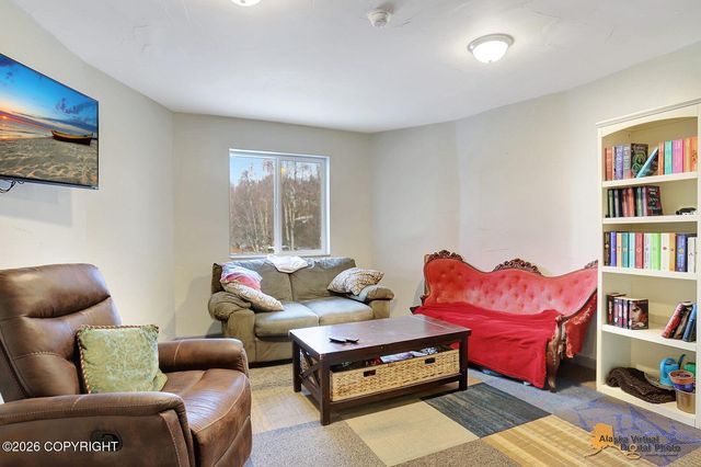 6235 N Wolverine Road, Palmer, AK 99645