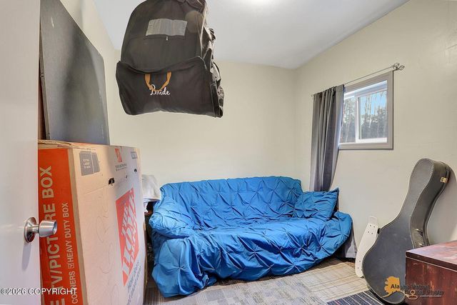 6235 N Wolverine Road, Palmer, AK 99645