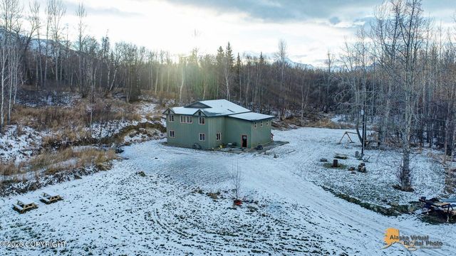 6235 N Wolverine Road, Palmer, AK 99645