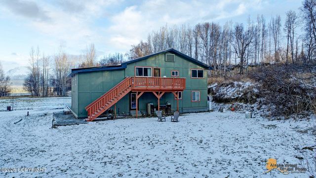 6235 N Wolverine Road, Palmer, AK 99645