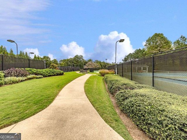 5040 Winding Hills Lane, Woodstock, GA 30189