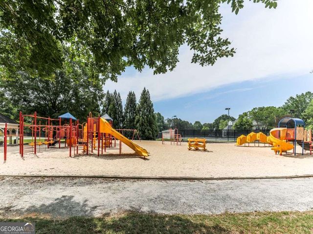 5040 Winding Hills Lane, Woodstock, GA 30189