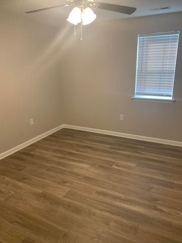 1118 Gunn Avenue B, Charleston, SC 29407