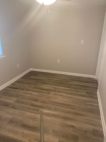 1118 Gunn Avenue B, Charleston, SC 29407