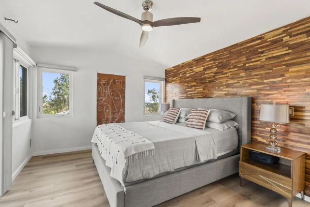 6749 Alamo Ct, La Mesa, CA 91942