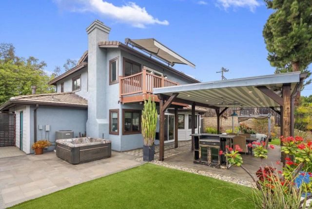 6749 Alamo Ct, La Mesa, CA 91942