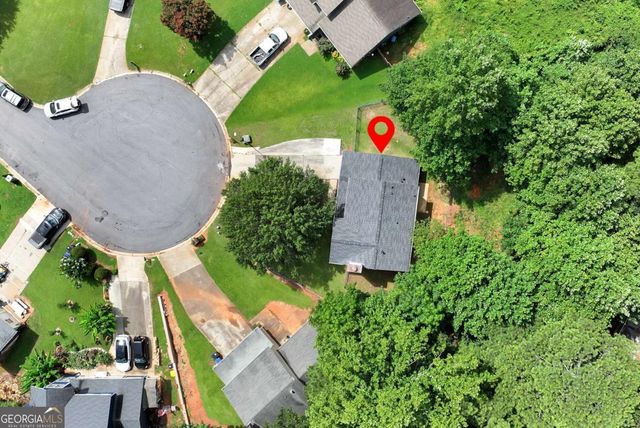 556 Sunfield Drive NW, Lilburn, GA 30047