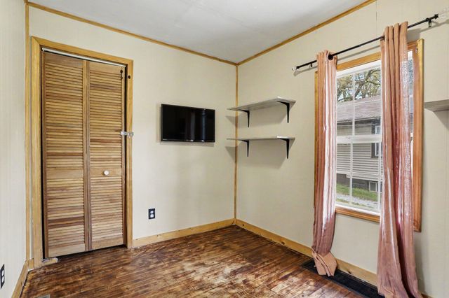 35 W Grand Circle Avenue, Battle Creek, MI 49037