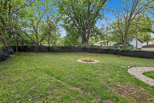35 W Grand Circle Avenue, Battle Creek, MI 49037