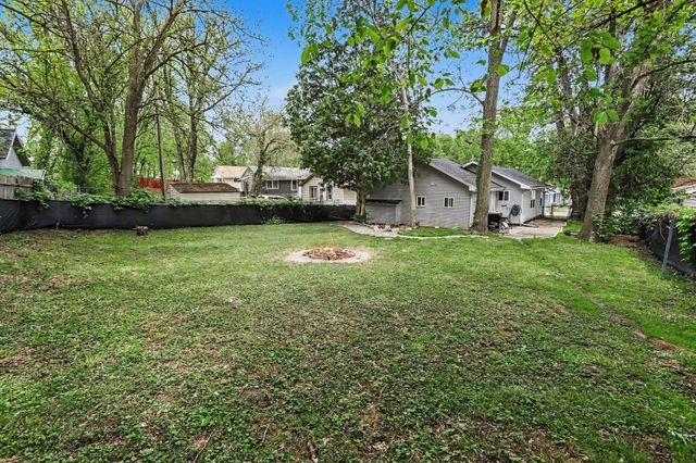 35 W Grand Circle Avenue, Battle Creek, MI 49037