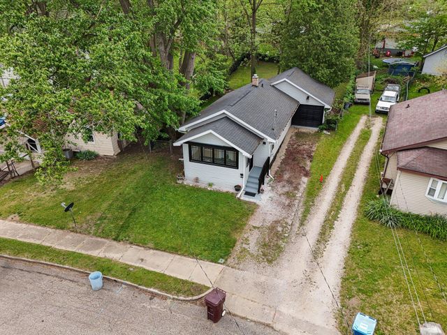 35 W Grand Circle Avenue, Battle Creek, MI 49037