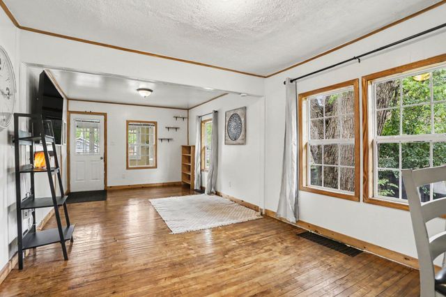 35 W Grand Circle Avenue, Battle Creek, MI 49037