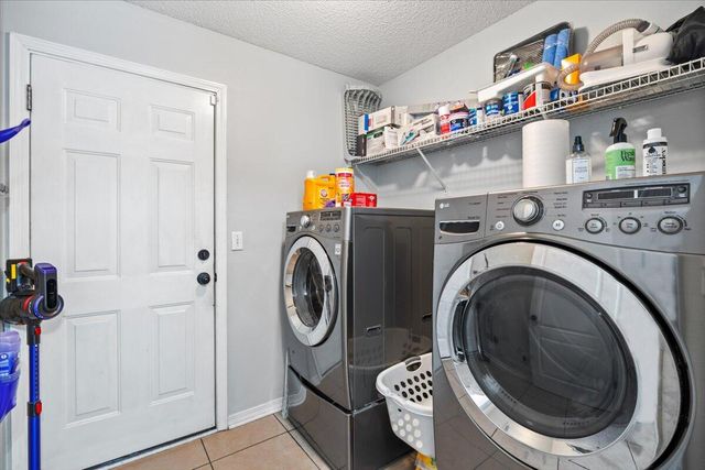 7739 Ramona Drive, Navarre, FL 32566