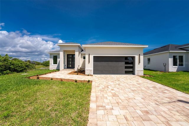 205 REDWOOD ROAD, Rotonda West, FL 33947