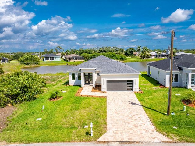 205 REDWOOD ROAD, Rotonda West, FL 33947