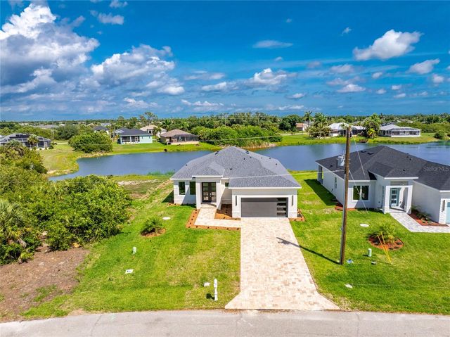 205 REDWOOD ROAD, Rotonda West, FL 33947