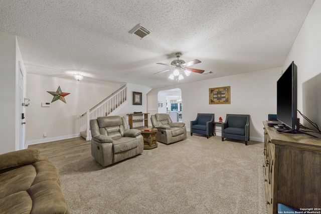 3402 ROSETTI DR, San Antonio, TX 78247