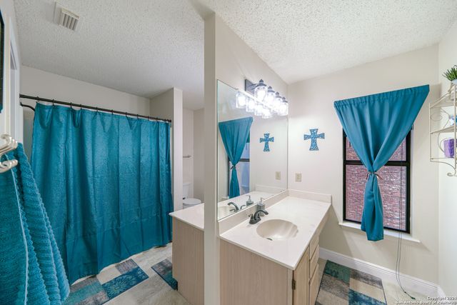 3402 ROSETTI DR, San Antonio, TX 78247