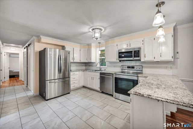 111 Scotland Road, Madison, CT 06443