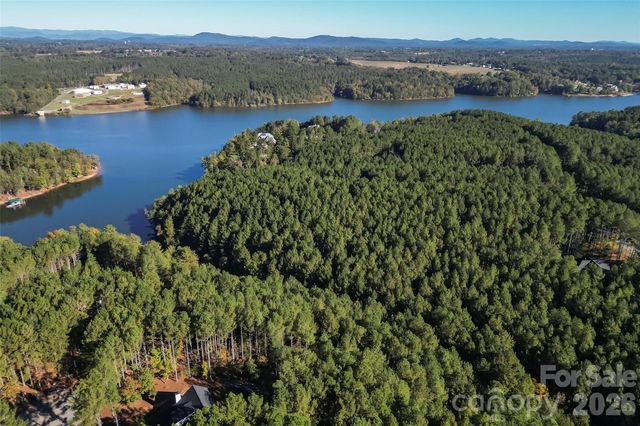 2049 Compass Court, Connelly Springs, NC 28612