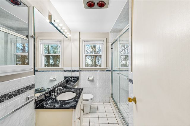 52 Dahlia Street, Warwick, RI 02888