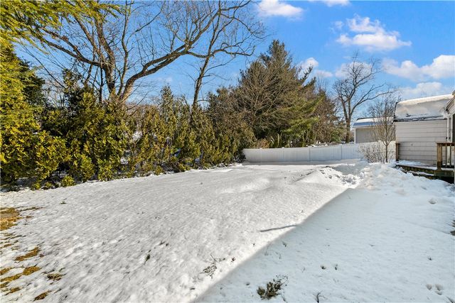 52 Dahlia Street, Warwick, RI 02888