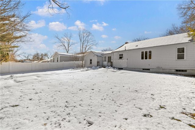 52 Dahlia Street, Warwick, RI 02888