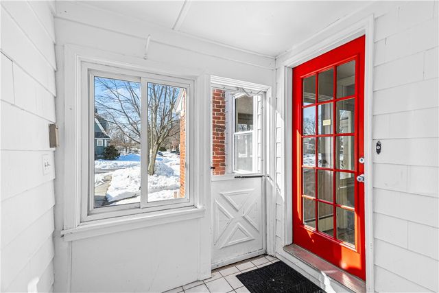 52 Dahlia Street, Warwick, RI 02888