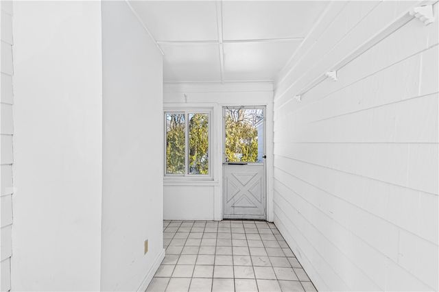 52 Dahlia Street, Warwick, RI 02888