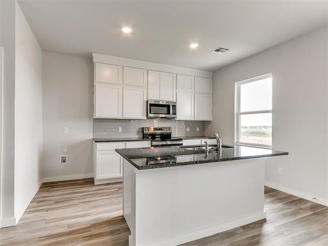 3490 Manning Farms Boulevard, El Reno, OK 73036