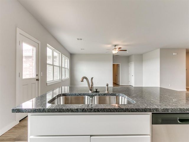 3490 Manning Farms Boulevard, El Reno, OK 73036