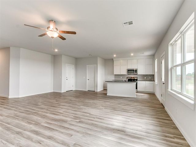 3490 Manning Farms Boulevard, El Reno, OK 73036