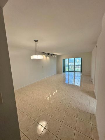 3850 Washington Street 510, Hollywood, FL 33021