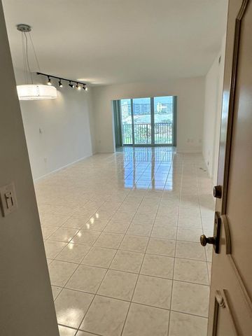 3850 Washington Street 510, Hollywood, FL 33021