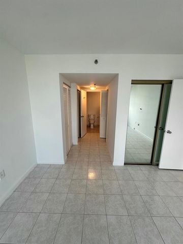 3850 Washington Street 510, Hollywood, FL 33021