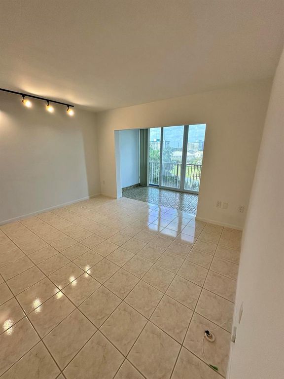 3850 Washington Street 510, Hollywood, FL 33021