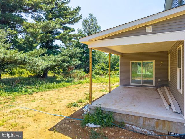 1573 OLDMANS CREEK RD, Swedesboro, NJ 08085