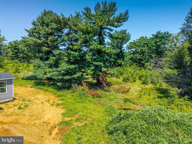 1573 OLDMANS CREEK RD, Swedesboro, NJ 08085