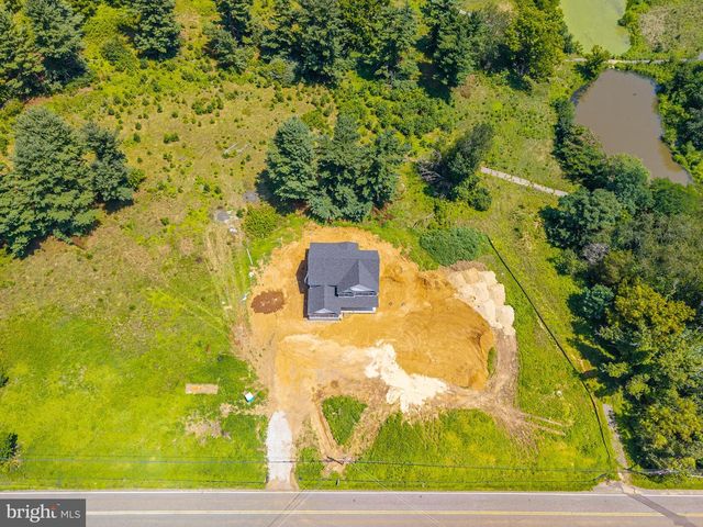 1573 OLDMANS CREEK RD, Swedesboro, NJ 08085