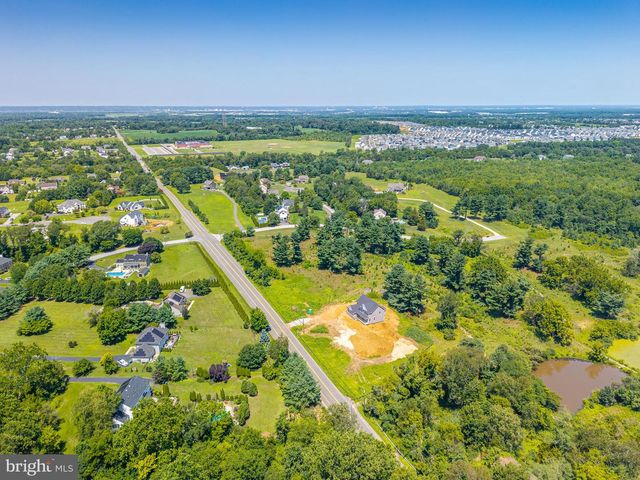 1573 OLDMANS CREEK RD, Swedesboro, NJ 08085
