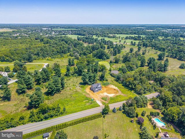 1573 OLDMANS CREEK RD, Swedesboro, NJ 08085