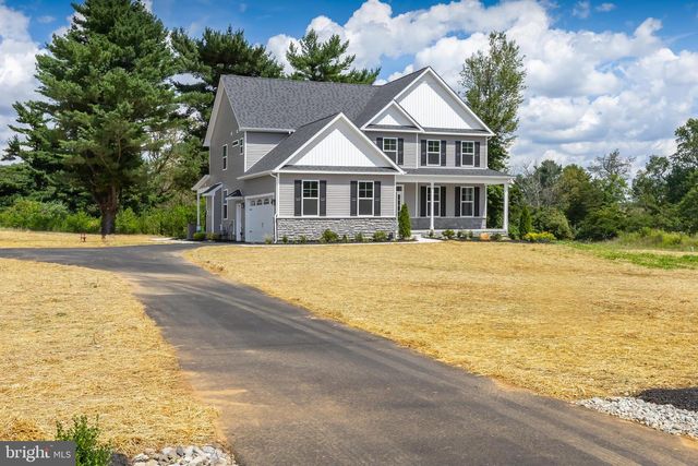 1573 OLDMANS CREEK RD, Swedesboro, NJ 08085