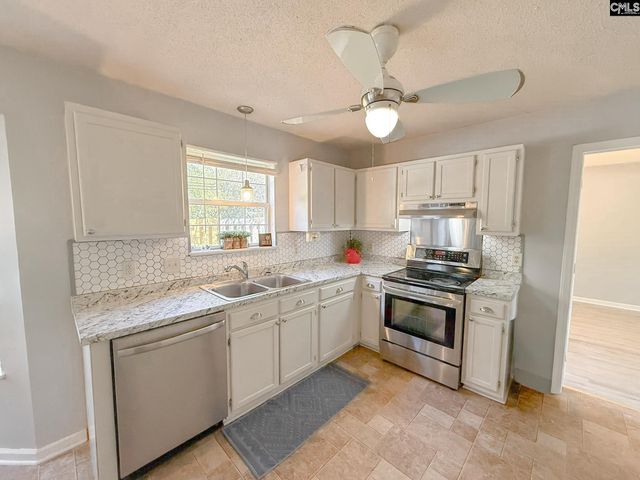 212 Maple Tree Court, Lexington, SC 29073