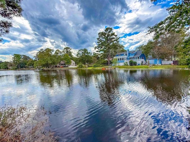 212 Maple Tree Court, Lexington, SC 29073