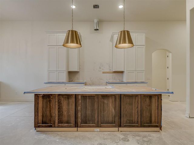 13025 Coltrane Road, Edmond, OK 73034
