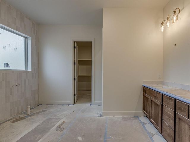 13025 Coltrane Road, Edmond, OK 73034