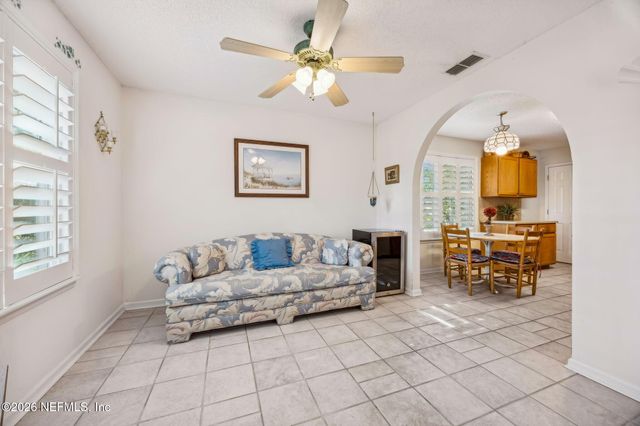 4364 HOLLYGATE Drive, Jacksonville, FL 32258