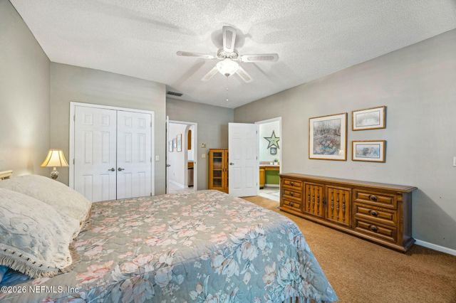 4364 HOLLYGATE Drive, Jacksonville, FL 32258